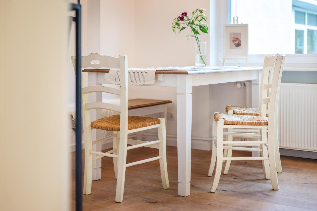 120Qm, Cozy Apartment, Sehr Zentral Am Hbf, 3Sz コブレンツ エクステリア 写真